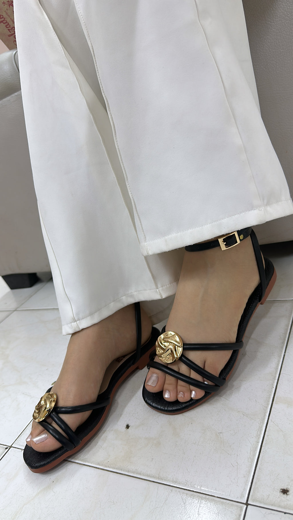 Sandalia herraje oro